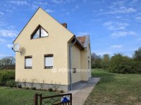 Eladó családi ház, Csörnyeföldön 31 M Ft, 3 szobás