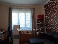 Eladó családi ház, Nagykátán 35 M Ft, 3 szobás