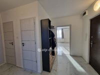 Eladó panellakás, Pápán 44.75 M Ft, 2 szobás