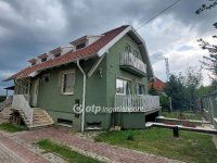 Eladó családi ház, Veresegyházon 109 M Ft, 7 szobás