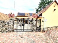 Eladó családi ház, Bernecebarátiban 69 M Ft, 3 szobás