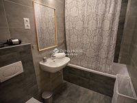 Eladó téglalakás, VII. kerületben 139 M Ft, 3 szobás