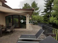 Eladó családi ház, Szentendrén 600 M Ft, 3 szobás