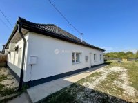 Eladó családi ház, Lőrinciben, Árpád utcában 54.9 M Ft