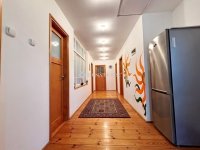 Eladó családi ház, III. kerületben 196.35 M Ft, 5 szobás