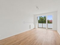 Eladó panellakás, Tatabányán, Sánc utcában 52.9 M Ft, 3 szobás