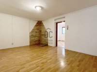 Eladó sorház, Szekszárdon 19.5 M Ft, 2 szobás