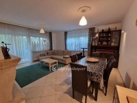 Eladó téglalakás, II. kerületben 235 M Ft, 3 szobás