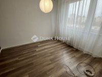 Eladó panellakás, Kecskeméten 40.9 M Ft, 2 szobás