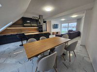 Eladó téglalakás, Debrecenben 155 M Ft, 4 szobás