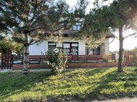 Eladó családi ház