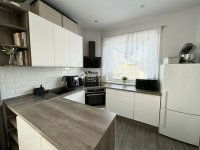 Eladó családi ház, Mikepércsen 103 M Ft, 5 szobás