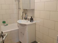 Eladó családi ház, Balatonszárszón 98 M Ft, 6 szobás