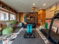 Eladó családi ház, Velencén 179.9 M Ft, 4 szobás