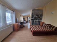 Kiadó téglalakás, albérlet