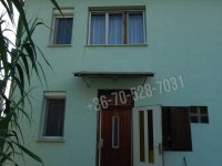 Eladó sorház, Lábatlanon, Vasút utcában 45 M Ft, 3 szobás