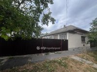 Eladó családi ház, Karcagon 15 M Ft, 2 szobás