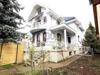 Eladó családi ház, XVIII. kerületben 270 M Ft, 9 szobás