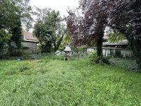 Eladó családi ház, III. kerületben 299.9 M Ft, 5 szobás