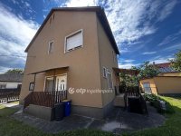 Eladó családi ház, Dunavecsén 79 M Ft, 5 szobás