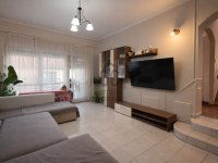 Eladó családi ház, Debrecenben 112.5 M Ft, 5 szobás