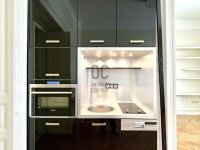 Eladó téglalakás, V. kerületben 115.9 M Ft, 3 szobás