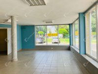 Kiadó üzlethelyiség