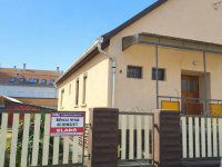 Eladó családi ház, Jászberényben 54.9 M Ft, 3 szobás