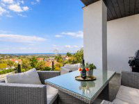 Eladó téglalakás, III. kerületben 450.504 M Ft, 5 szobás