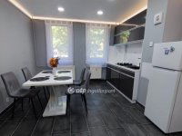 Eladó panellakás, XX. kerületben 80 M Ft, 3 szobás