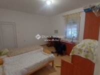 Eladó családi ház, Turán 45 M Ft, 3 szobás