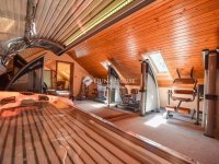 Eladó családi ház, Orosházán 1347.5 M Ft, 10 szobás