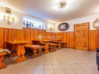 Eladó üzlethelyiség