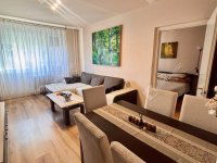 Eladó panellakás, Szegeden 62.9 M Ft, 4 szobás