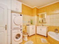 Eladó családi ház, Gyálon 132.9 M Ft, 4 szobás