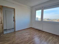 Eladó panellakás, Tatabányán 40.4 M Ft, 2 szobás