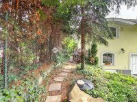 Eladó családi ház, II. kerületben 759.9 M Ft, 10 szobás