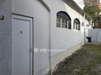 Eladó téglalakás, Pápán 19.9 M Ft, 2+1 szobás