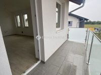 Eladó téglalakás, Dunaharasztin 89.625 M Ft, 3 szobás