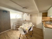 Eladó családi ház, Pécsett 89.9 M Ft, 3 szobás