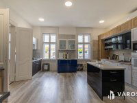 Eladó üzlethelyiség