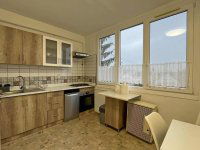 Kiadó téglalakás, albérlet