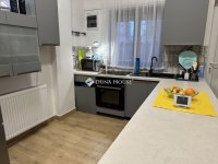 Eladó téglalakás, X. kerületben 59.99 M Ft, 3 szobás