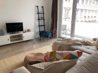 Kiadó téglalakás, albérlet