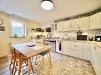 Eladó téglalakás, Budaörsön 135 M Ft, 4 szobás