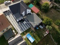 Eladó családi ház, Pécsett 96.5 M Ft, 3 szobás