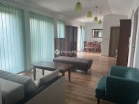 Kiadó téglalakás, albérlet, Pécsett 220 E Ft / hó, 4 szobás