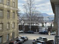 Eladó téglalakás, Budapesten, V. kerületben 135 M Ft, 2 szobás