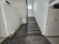 Eladó téglalakás, Mendén 79.9 M Ft, 4 szobás