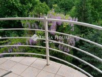 Eladó családi ház, II. kerületben 246.4 M Ft, 6 szobás